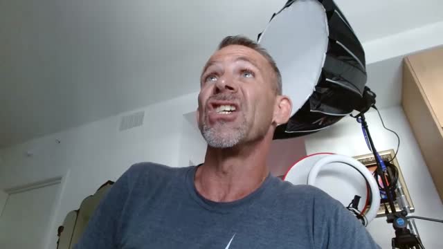 Filthy Rich- Str8 Porn Star Webcam