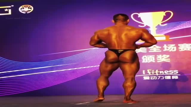 bodybuilder posing