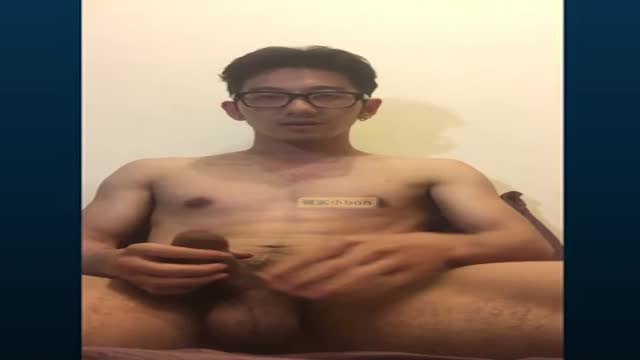  Asian