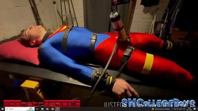Superboy dominado 