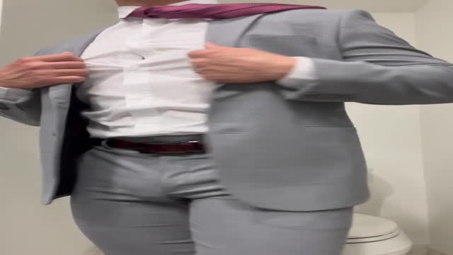 Sexy suited bulge 