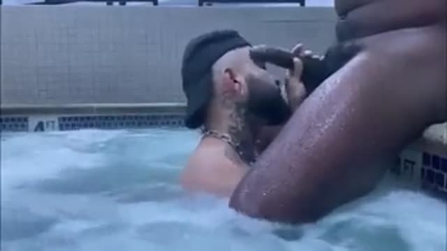 Blatino sucking BBC in a public spa
