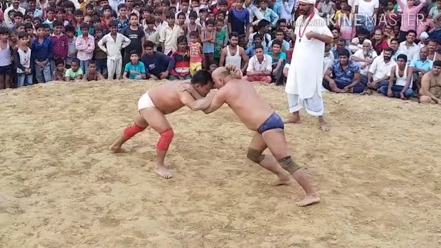 Hot wrestling