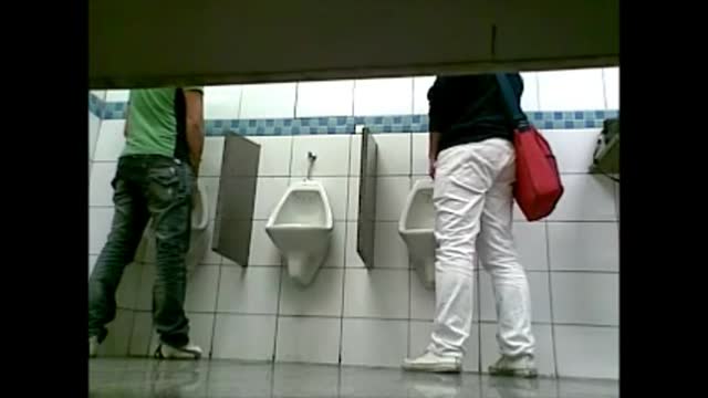 Supermarket restroom pickup 7