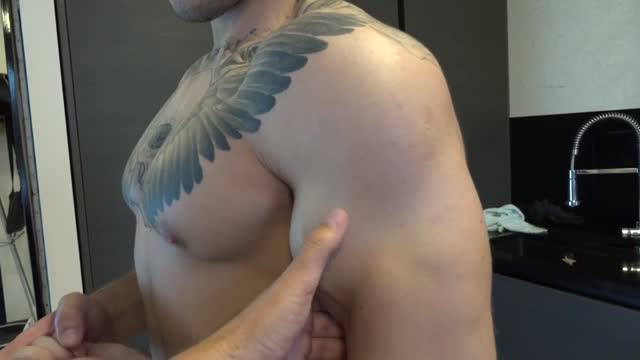 Nude fitness