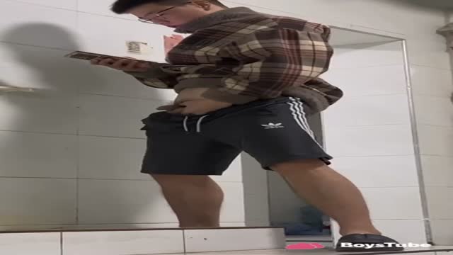 Chinese college student