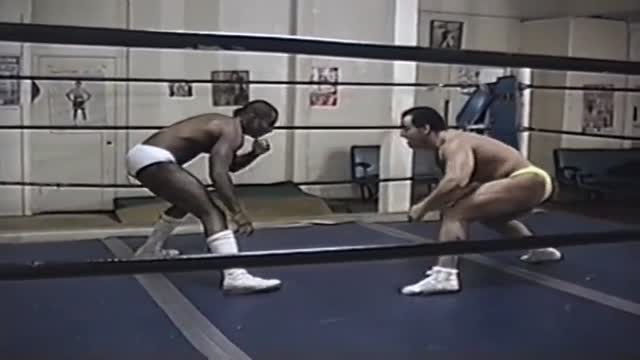 Black vs Write wrestling