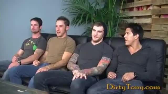 4 Stright Guys Jerking Off