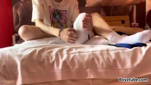 tickle