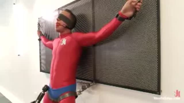 Superhero_edged.