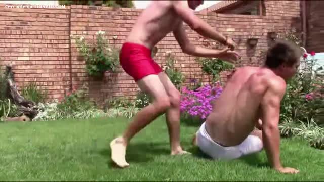 Domination big vs small