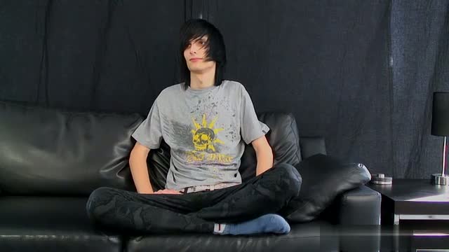 Emo Guy solo