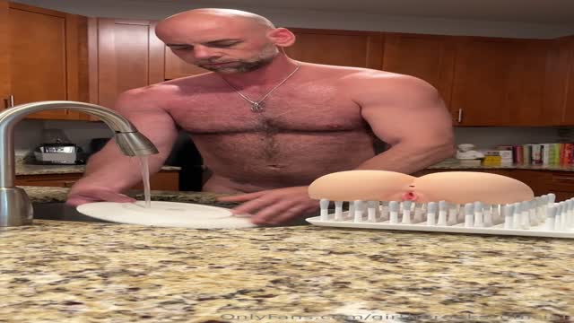 Girth Brooks washing up