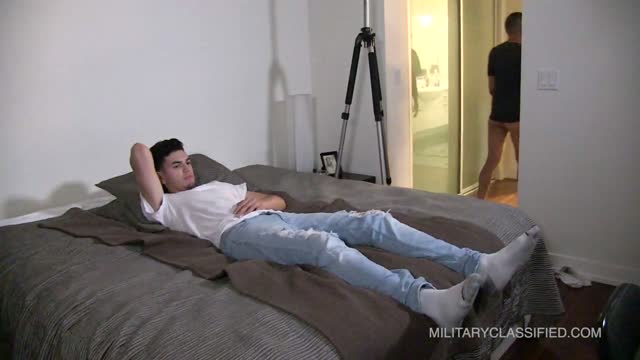 bj on hot skinny dude