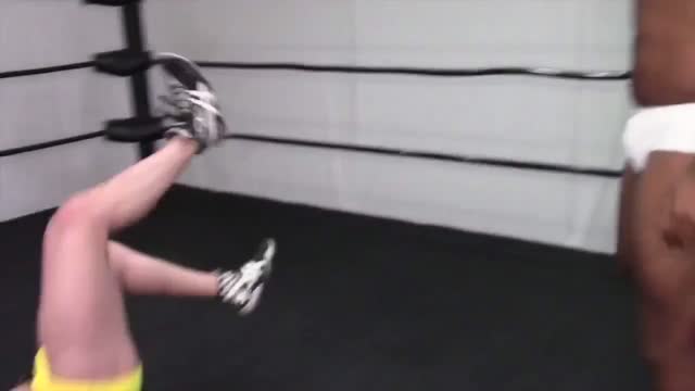 Ty Gymbo wrestle