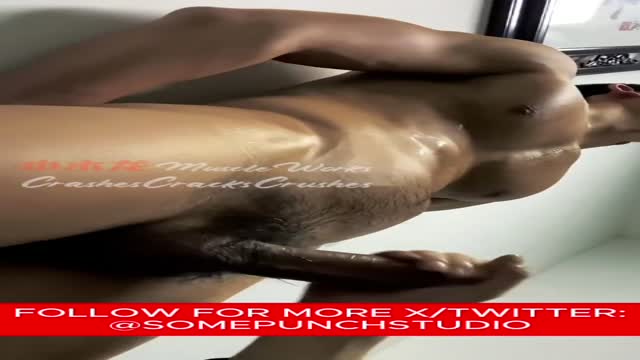 Handosme Muscle Slave Gutpucnh