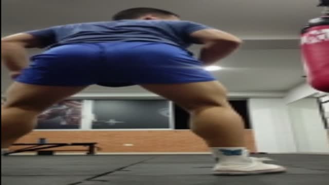 Louis Pelusso Thick Legs and Ass