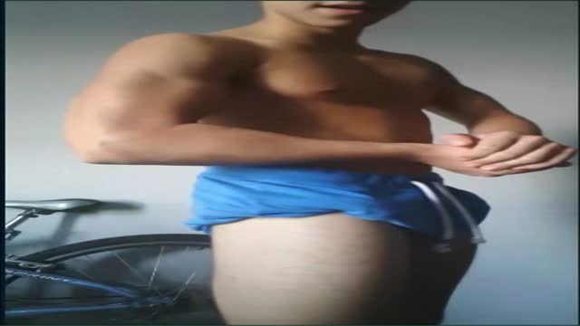 Young muscle flexing 2
