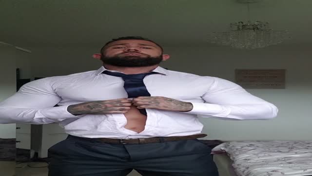 OF – Britsh Tattooed Muscle Gareth Hulin Strips and JerkOff 2