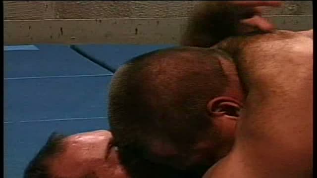 Muscle Bear Wrestling