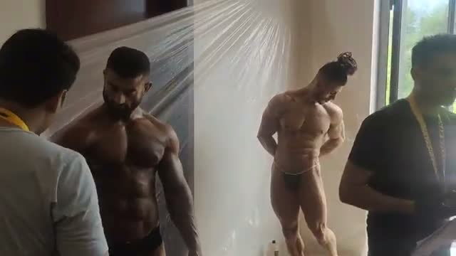 backstage taning