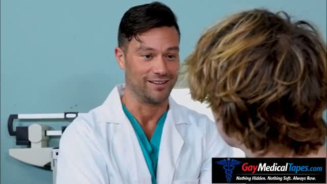 Twink Sucks off his Hot Doctor