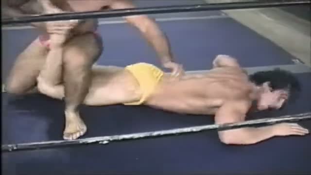 WRESTLE BOYS