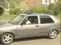dans la voiture
