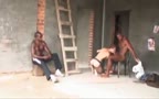 comiendo dos pedazos
