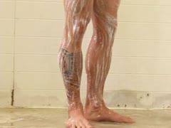 Jarret shower and Solo