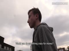 Str8 Gymnast on the Street