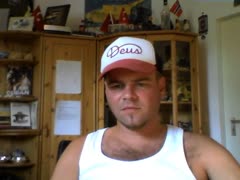 Hot German wanks on cam