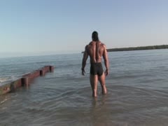 bodybuilders showing off