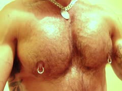 Rogan's hairy pecs