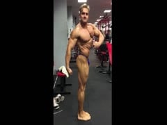 bodybuilder posing