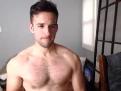 hot guy jerks off on cam