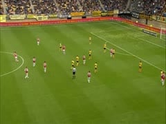  soccer Vinnie Jones style squeeze from Guy Ramos 
