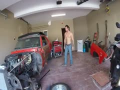 Handsome Car fixer has a sooooo huge cock！