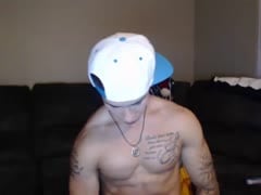 Hot Muscle Bro Jerks Off Webcam
