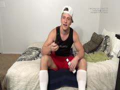 verbal DTT fucks himself