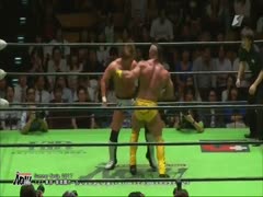 Asian Destroys American Bodybuilder