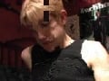 Blond, cut and hung