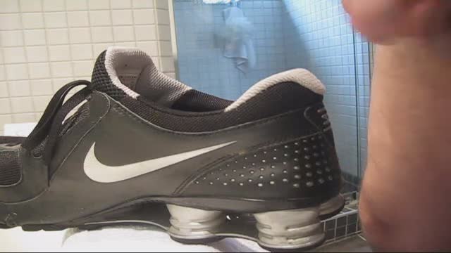 Hot Shox cum shot