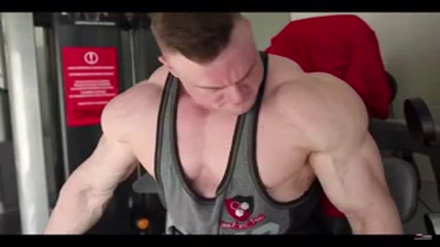 Bodybuilder hunk