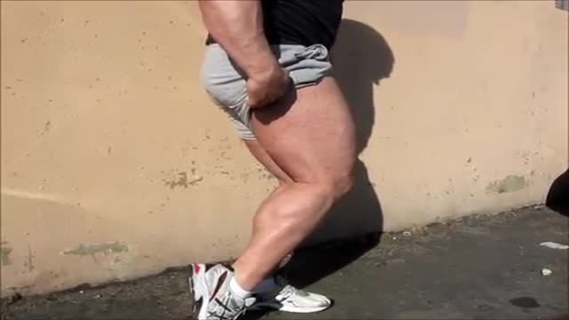 Beefy muscle flex