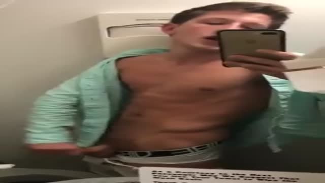 Hunk Jerk Off