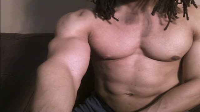 Lord Brice Seduces With Biceps & Bulge