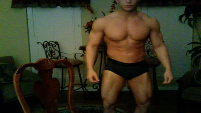 Flexing while cumming