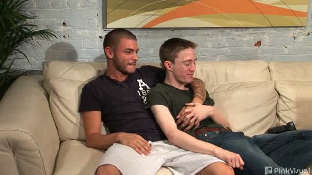 Fucking this tiny twink