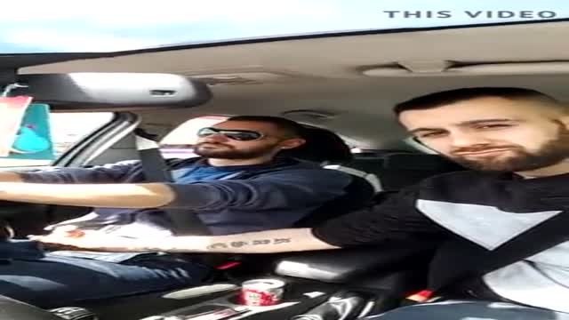  two hot guys wank_in car